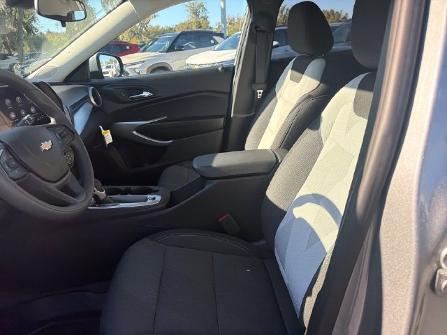 2026 Chevrolet Trax LS - Photo 19