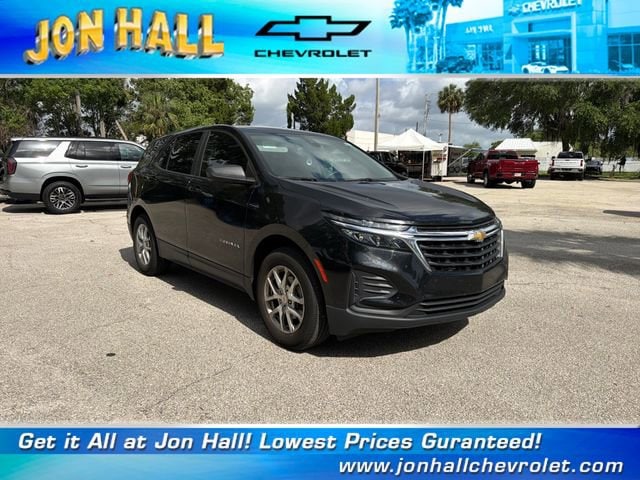 2023 Chevrolet Equinox LS's photo