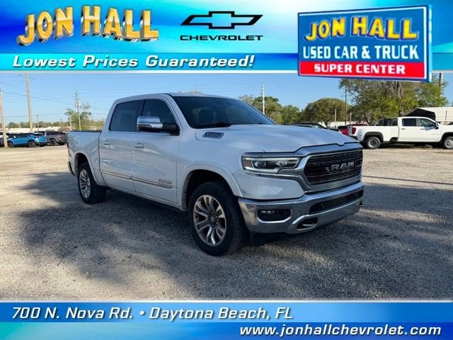2023 RAM 1500 Limited 4x4 Crew Cab 5'7's photo