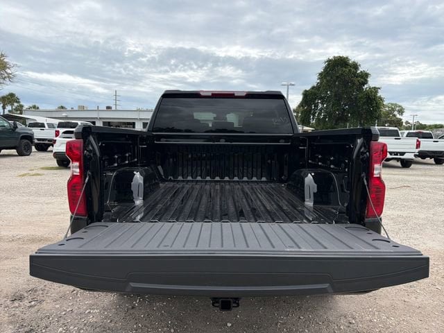 2026 Chevrolet Silverado 1500 Custom - Photo 13
