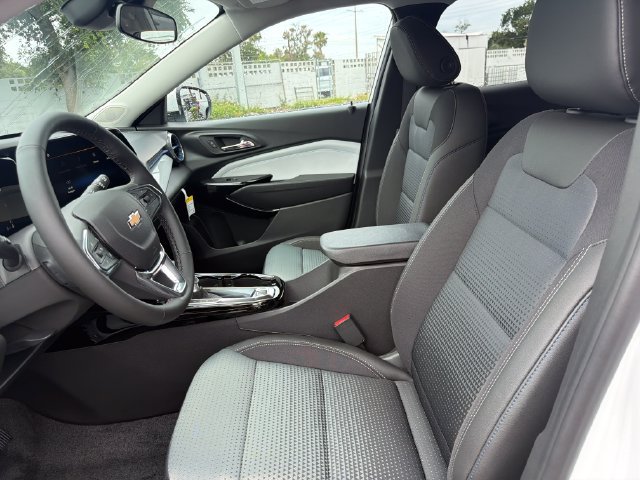 2026 Chevrolet Trax LT - Photo 17