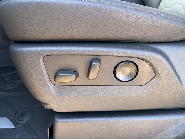 2026 Chevrolet Silverado 1500 ZR2 - Photo 18