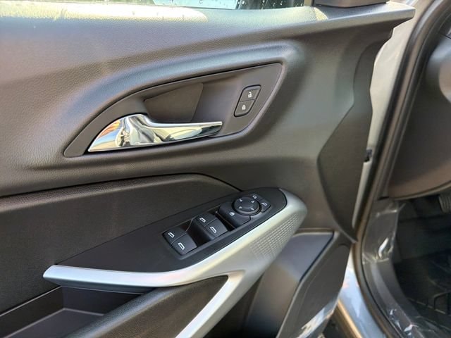 2026 Chevrolet Trax LS - Photo 21