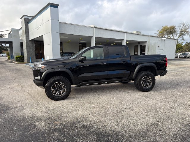 2026 Chevrolet Colorado ZR2 - Photo 3