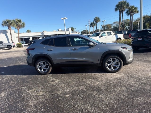 2026 Chevrolet Trax LS - Photo 15