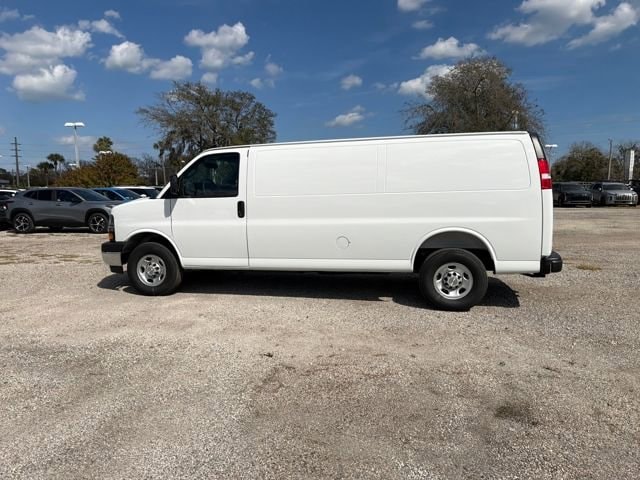 2026 Chevrolet Express Cargo Work Van - Photo 6