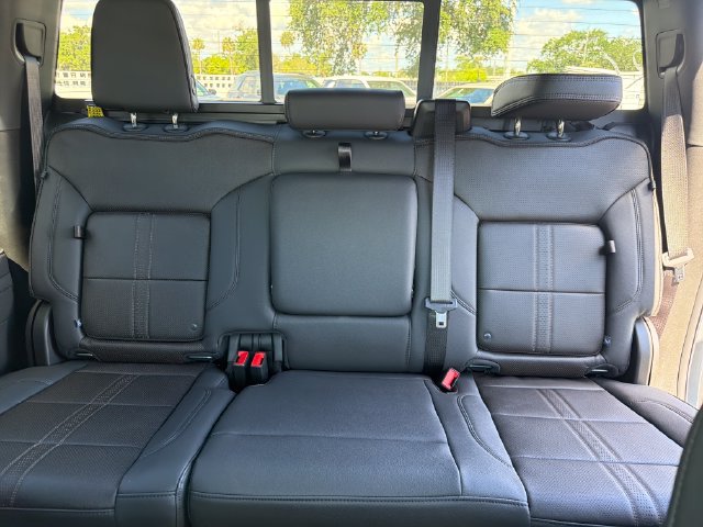 2026 Chevrolet Silverado 1500 High Country - Photo 21