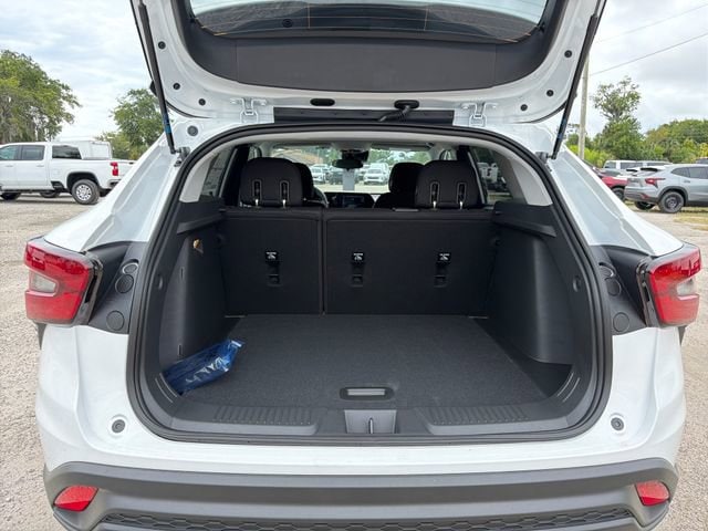 2026 Chevrolet Trax LS - Photo 11