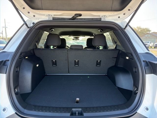 2026 Chevrolet Equinox LT - Photo 10