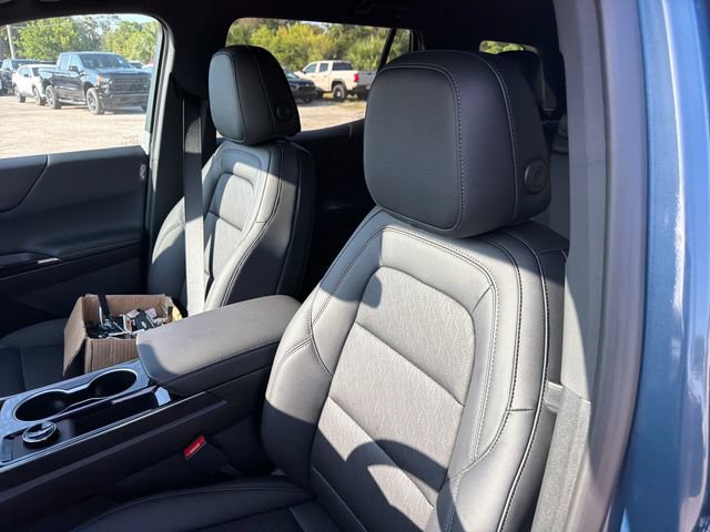 2027 Chevrolet Equinox LT - Photo 21