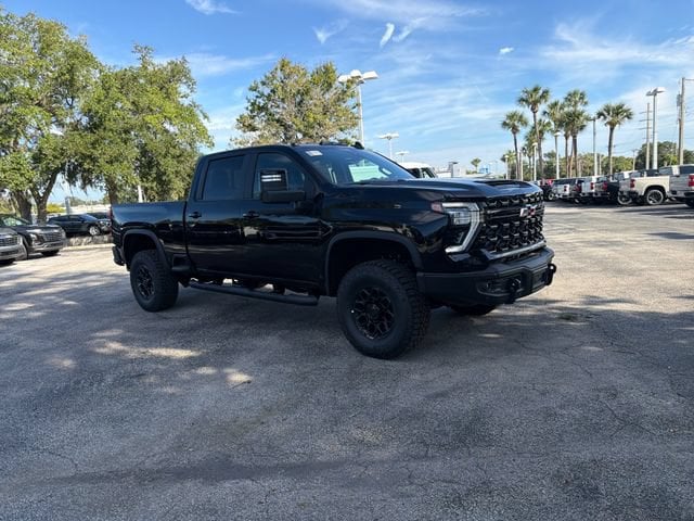 2026 Chevrolet Silverado 2500 HD ZR2 - Photo 19