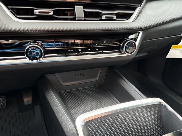 2026 Chevrolet Equinox LT - Photo 24