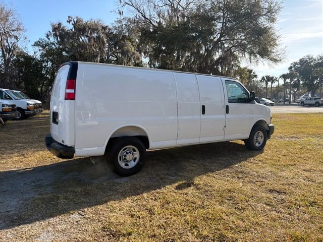 2025 Chevrolet Express Cargo Work Van - Photo 16