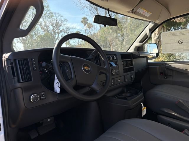 2025 Chevrolet Express Cargo Work Van - Photo 21