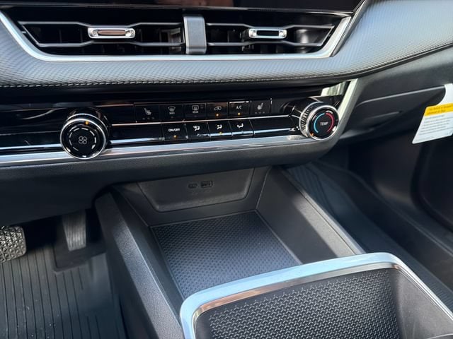 2026 Chevrolet Equinox LT - Photo 28