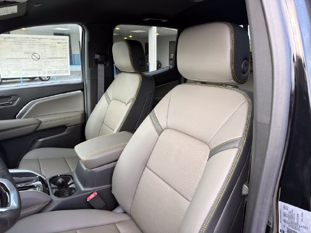 2026 Chevrolet Colorado ZR2 - Photo 19