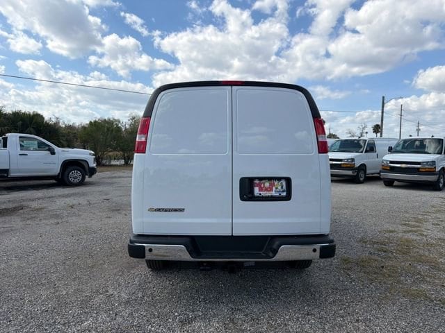 2026 Chevrolet Express Cargo Work Van - Photo 12