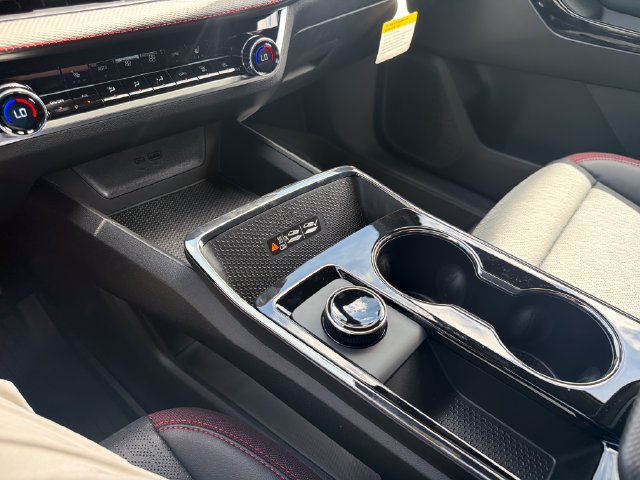 2027 Chevrolet Equinox RS - Photo 26