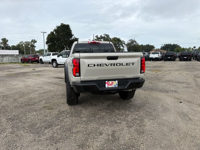 2026 Chevrolet Colorado ZR2 - Photo 10