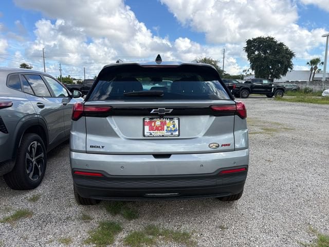 2027 Chevrolet Bolt RS - Photo 6