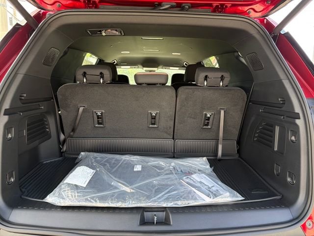 2026 Chevrolet Traverse LT - Photo 11
