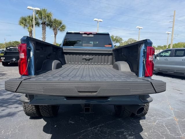 2026 Chevrolet Silverado 3500 HD High Country - Photo 14