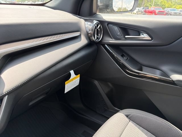 2027 Chevrolet Equinox LT - Photo 30