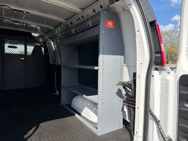 2026 Chevrolet Express Cargo Work Van - Photo 15