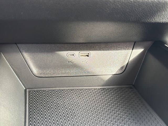 2026 Chevrolet Equinox LT - Photo 30