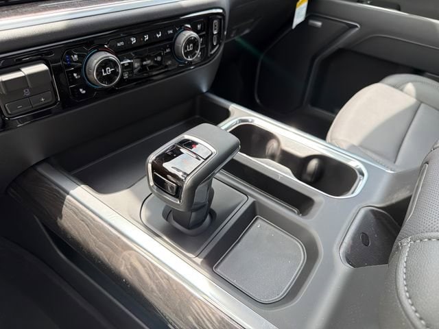 2026 Chevrolet Silverado 1500 LTZ - Photo 29