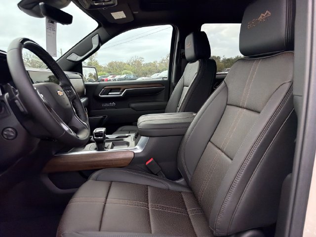 2026 Chevrolet Silverado 1500 High Country - Photo 17