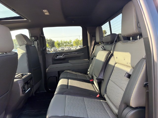 2026 Chevrolet Silverado 1500 ZR2 - Photo 22