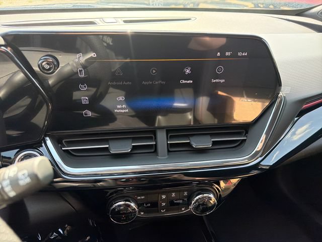2026 Chevrolet Trax RS - Photo 25