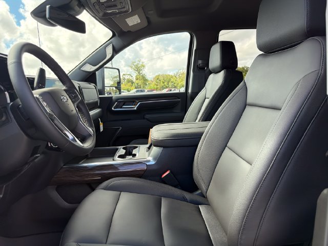 2026 Chevrolet Silverado 2500 HD LT - Photo 17