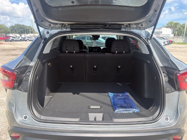 2026 Chevrolet Trax LS - Photo 10