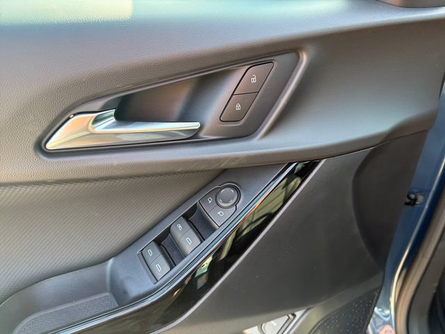 2027 Chevrolet Equinox LT - Photo 24
