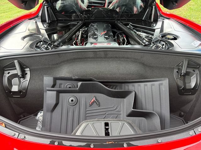 2027 Chevrolet Corvette 2LT - Photo 13