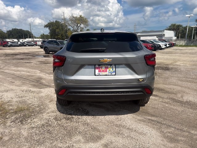 2026 Chevrolet Trax LS - Photo 9