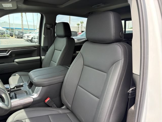 2026 Chevrolet Silverado 1500 LTZ - Photo 20