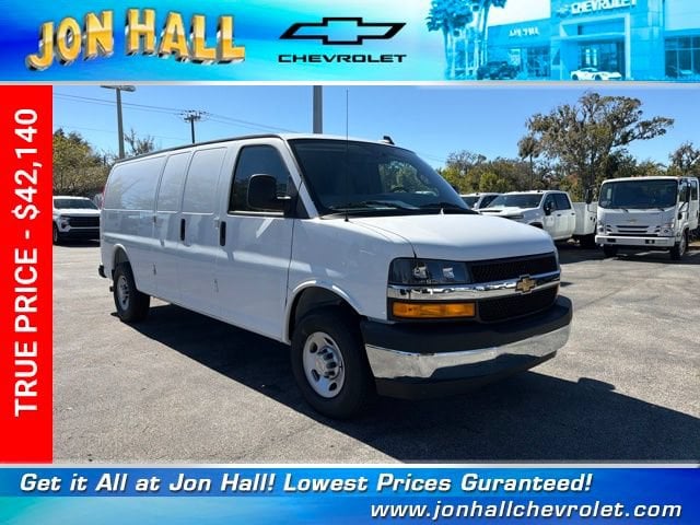 2025 Chevrolet Express Cargo