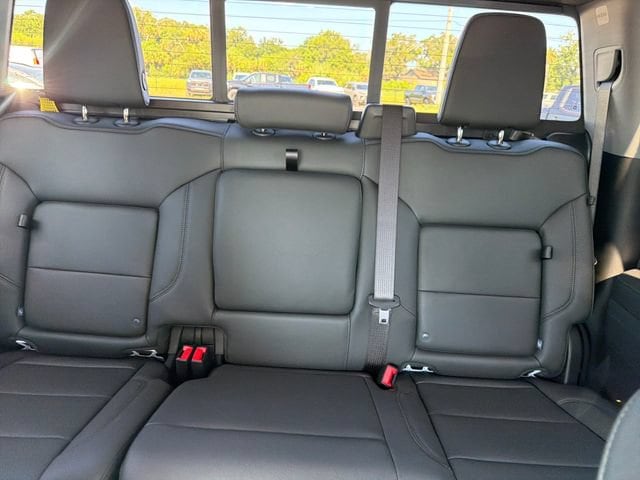 2026 Chevrolet Silverado 1500 LT - Photo 21