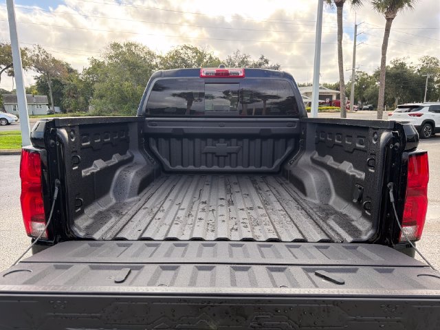 2026 Chevrolet Colorado ZR2 - Photo 10