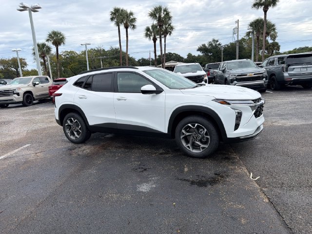 2026 Chevrolet Trax LT - Photo 14