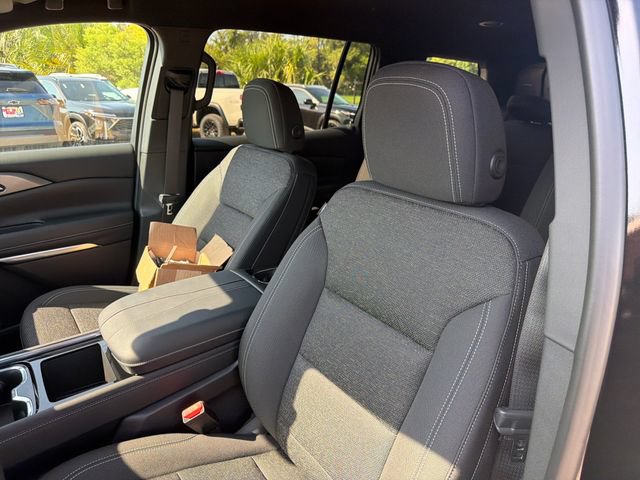 2027 Chevrolet Traverse LT - Photo 21