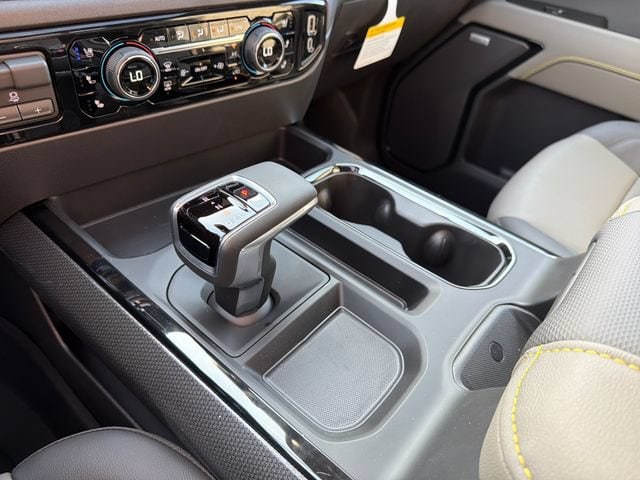 2026 Chevrolet Silverado 1500 ZR2 - Photo 27