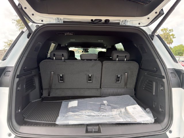 2026 Chevrolet Traverse LT - Photo 11