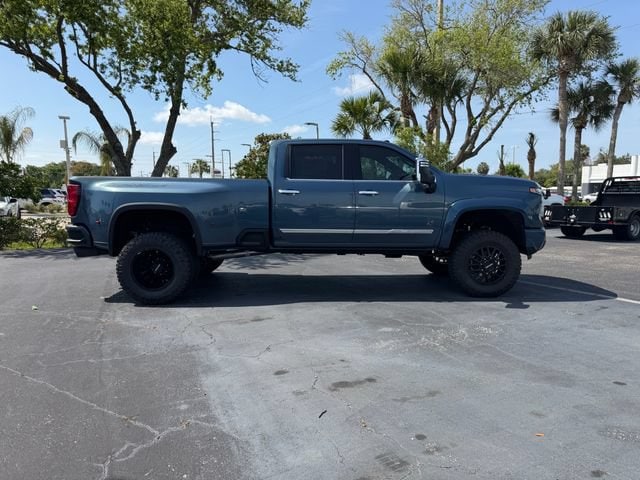 2026 Chevrolet Silverado 3500 HD High Country - Photo 18