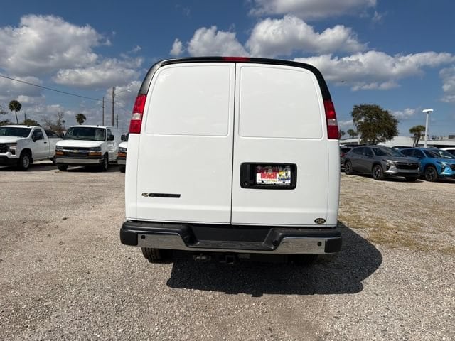2026 Chevrolet Express Cargo Work Van - Photo 11