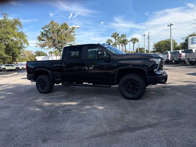 2026 Chevrolet Silverado 2500 HD ZR2 - Photo 18