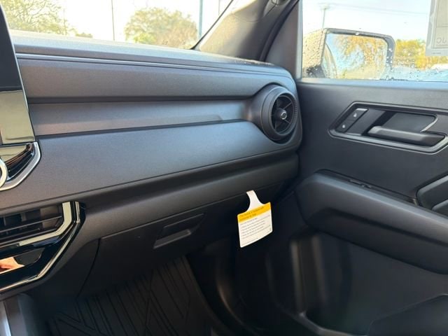 2026 Chevrolet Colorado Work Truck - Photo 30